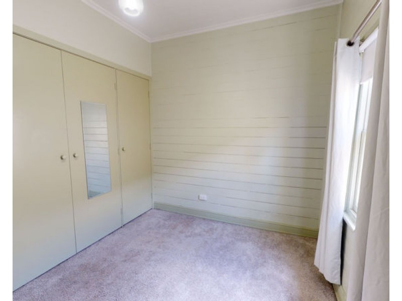10 Kemp Street, Junee NSW 2663