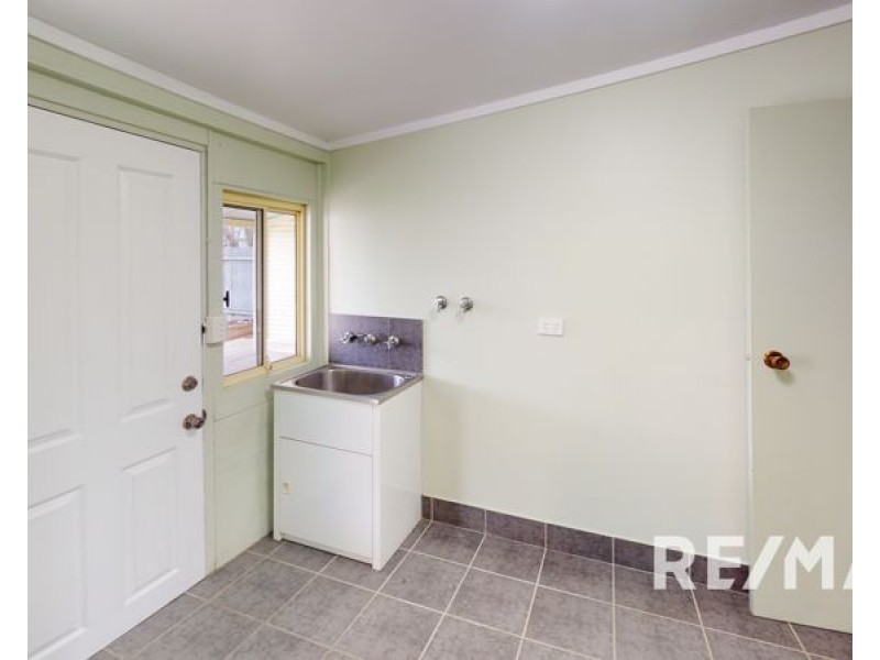 10 Kemp Street, Junee NSW 2663