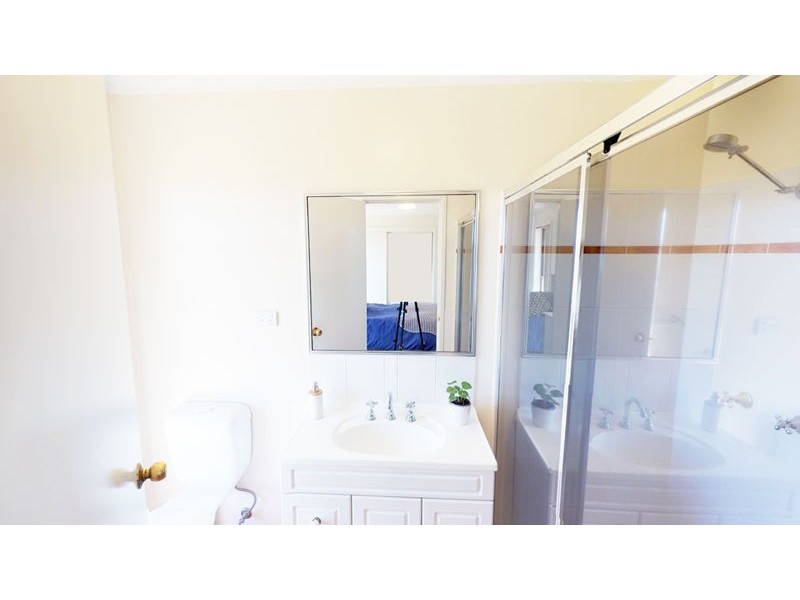 23 Hart St, Junee NSW 2663