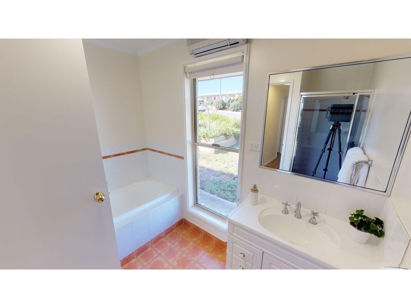 23 Hart St, Junee NSW 2663