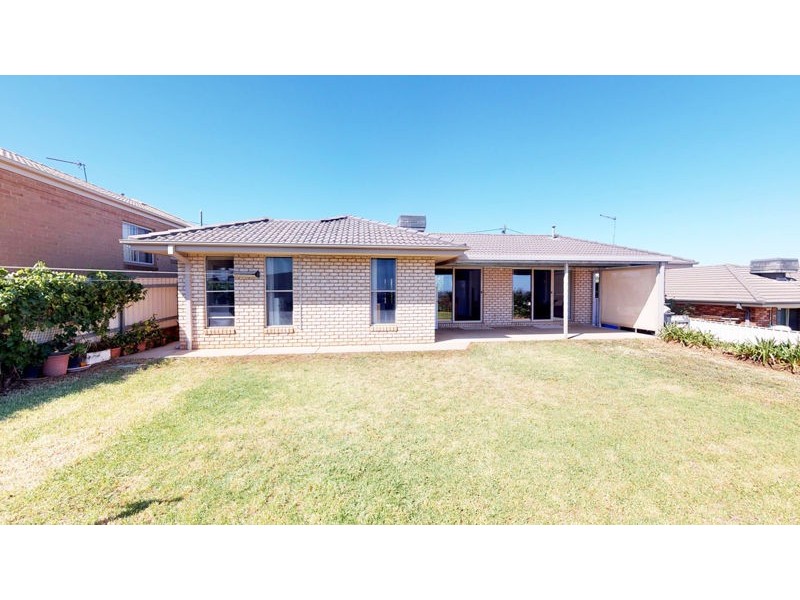23 Hart St, Junee NSW 2663