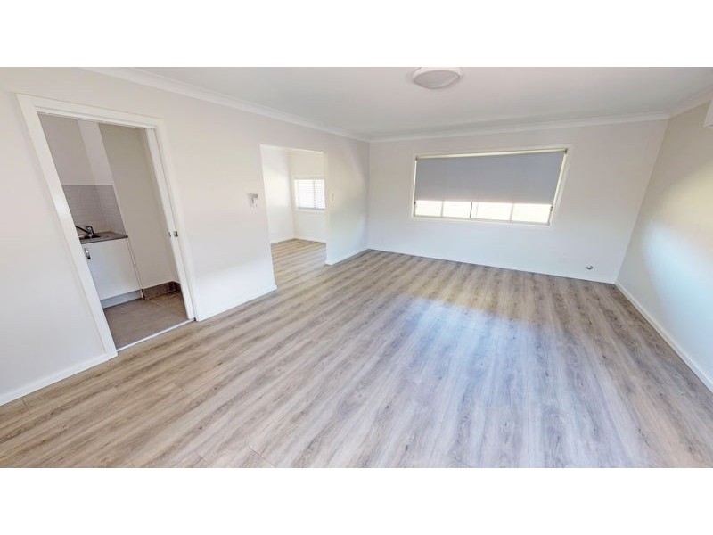 64 George Street, Junee NSW 2663