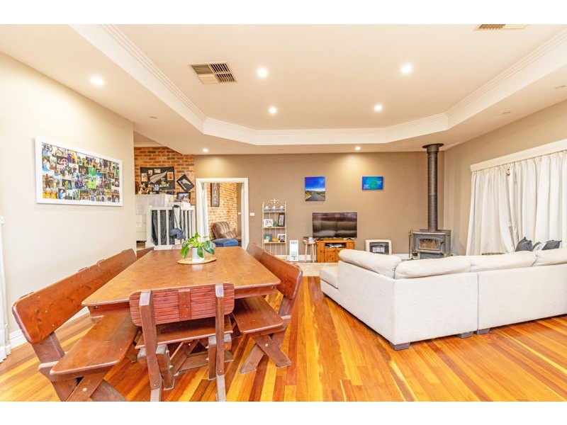 5 Cassia Way, Junee NSW 2663