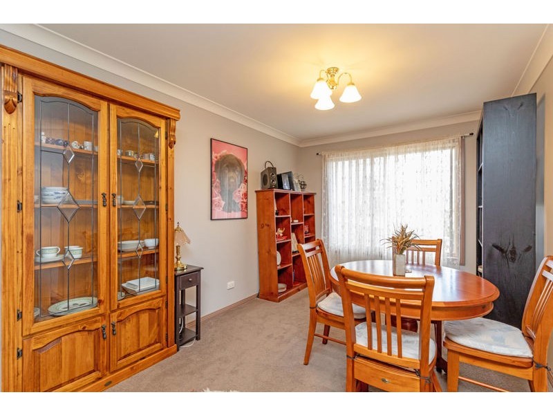 5 Pike Place, Junee NSW 2663