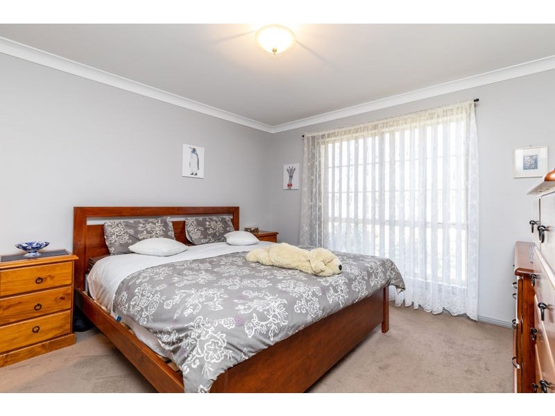5 Pike Place, Junee NSW 2663