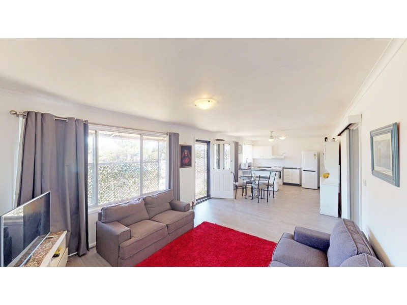 29 Loch St, Ganmain NSW 2702