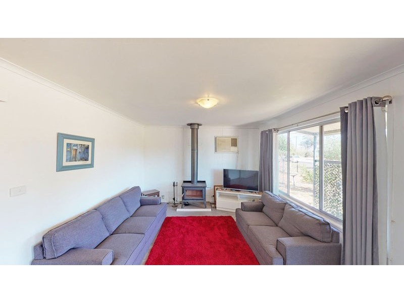 29 Loch St, Ganmain NSW 2702