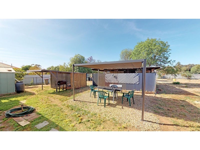 29 Loch St, Ganmain NSW 2702