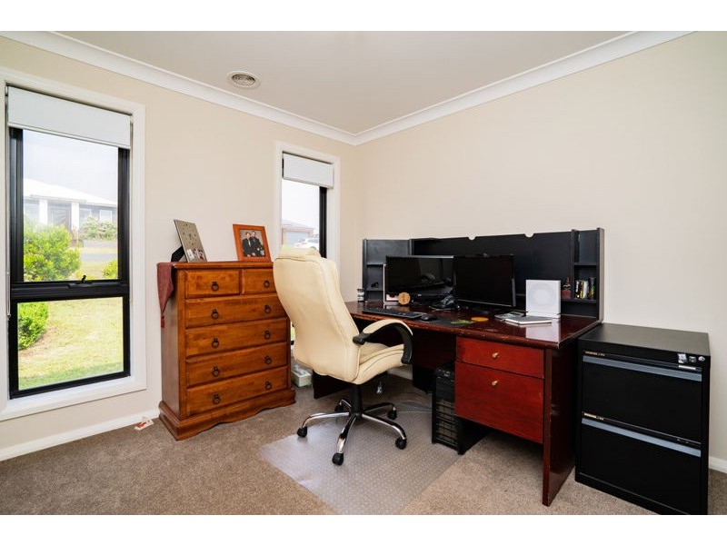 41 John Potts Dr, Junee NSW 2663