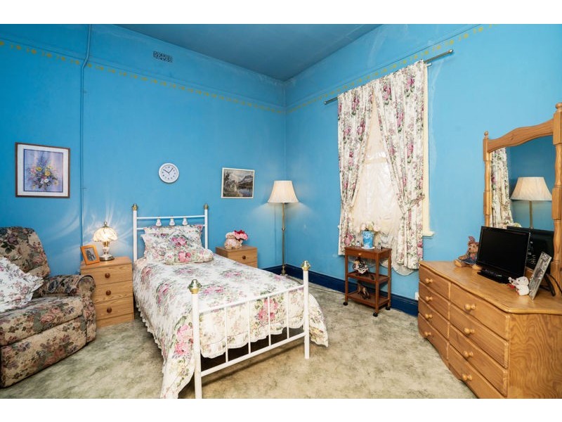 37 Thomas Street, Junee NSW 2663