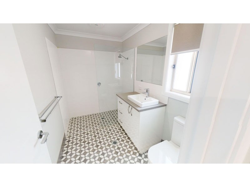 12 Church St, Junee NSW 2663