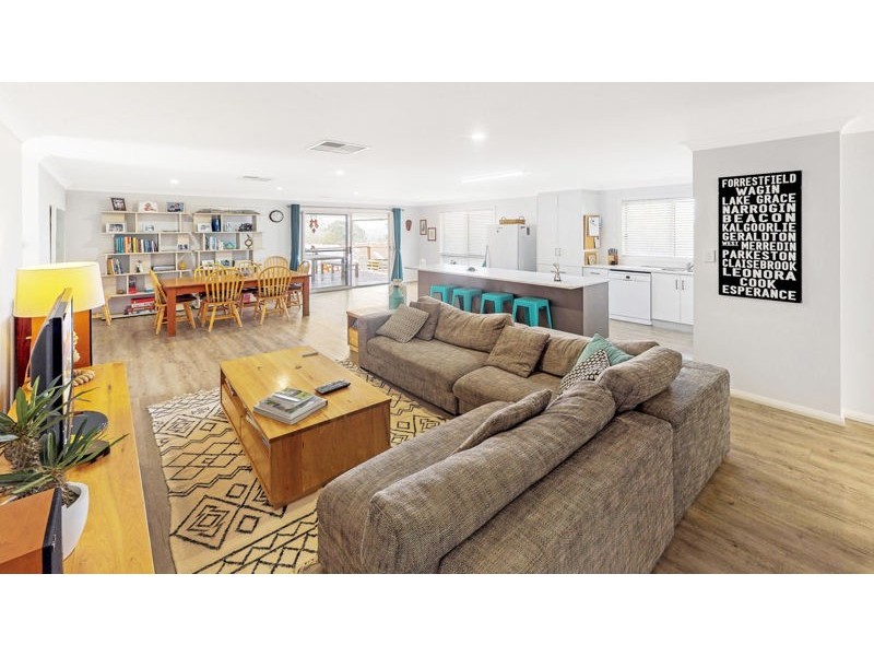 38 Prince Street, Junee NSW 2663