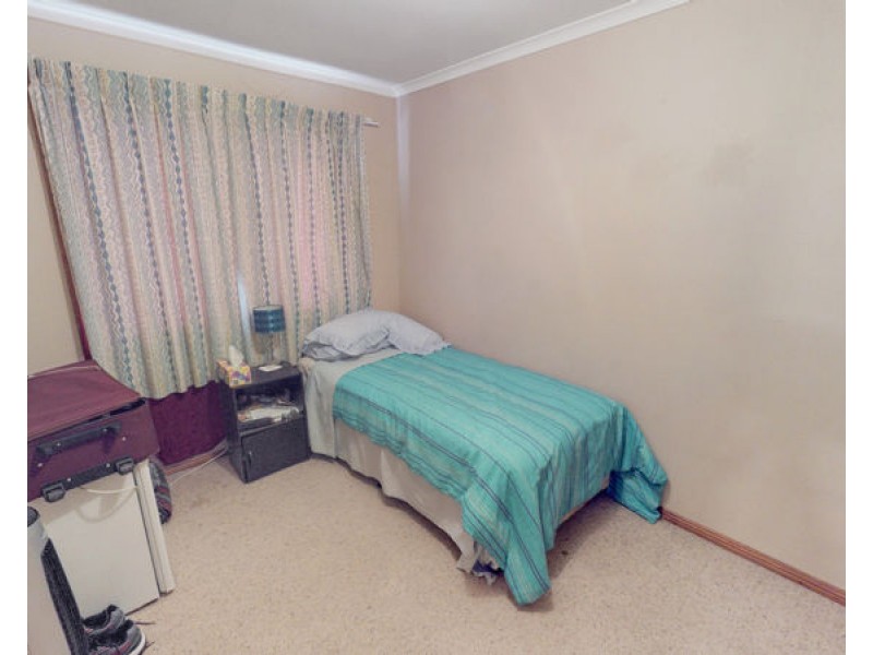 9 & 9A Thomas St, Junee NSW 2663