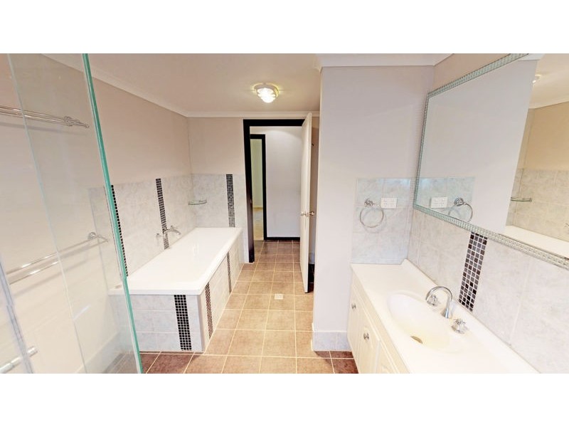 73 Regent St, Junee NSW 2663