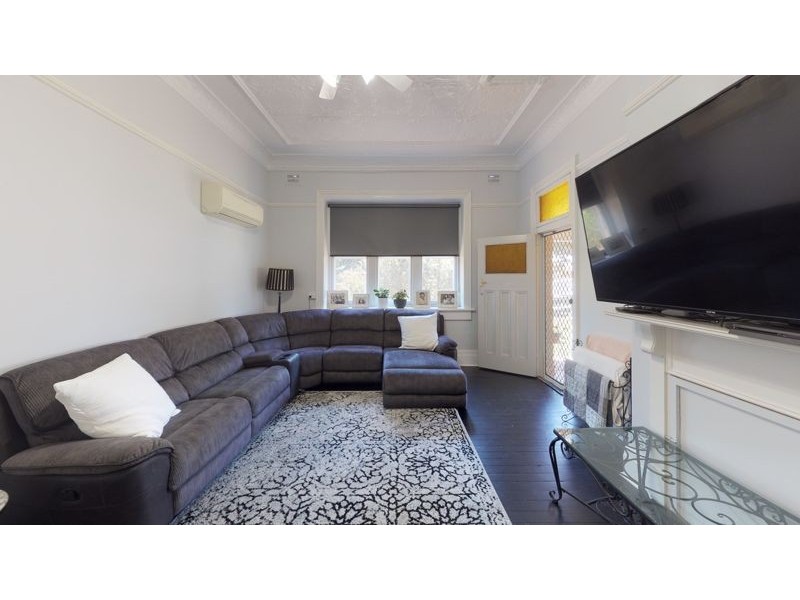 102 – 104 Methul Street, Coolamon NSW 2701