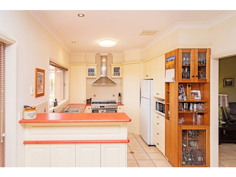 61 Tathra Dr, Junee NSW 2663