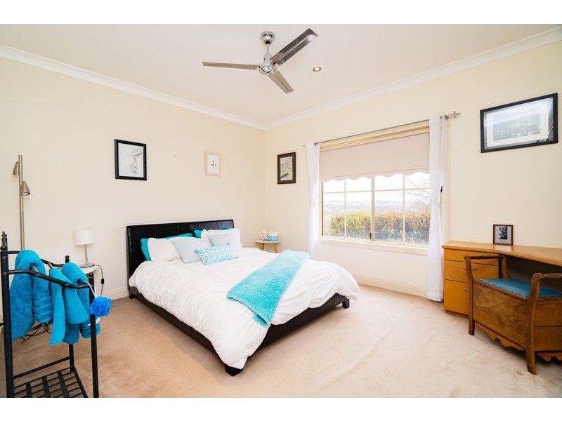 61 Tathra Dr, Junee NSW 2663