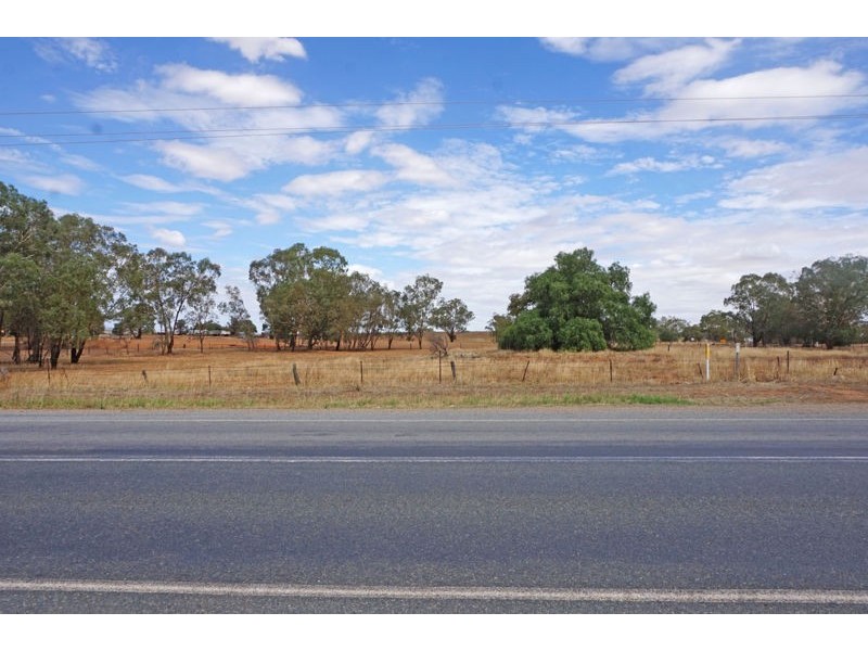 627 Goldfields Way, Old Junee NSW 2652