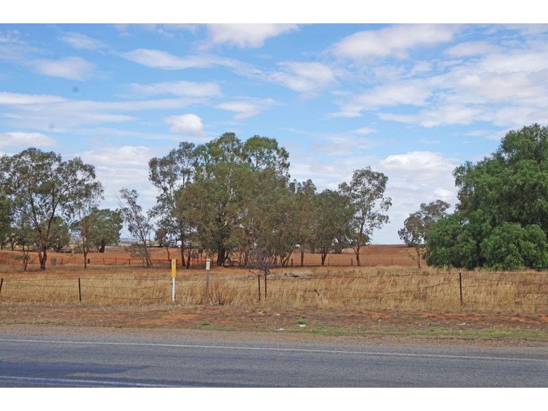 627 Goldfields Way, Old Junee NSW 2652