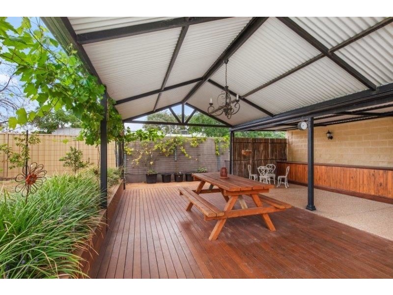 7 Stinson Street, Coolamon NSW 2701