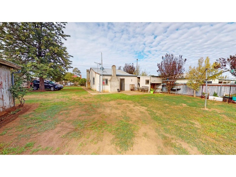 29 Regent Street, Junee NSW 2663