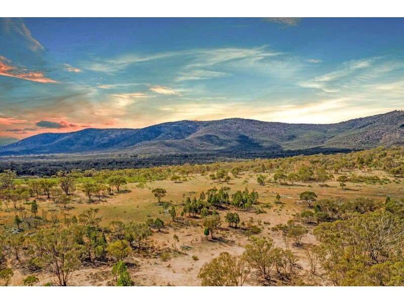 789 Ironbong Rd, Bethungra NSW 2590