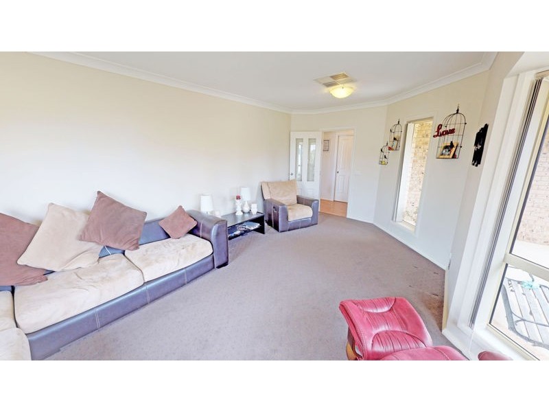 11 Adams Street, Junee NSW 2663