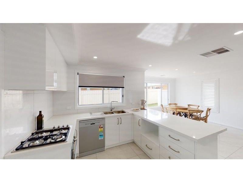 8/37 Waratah Street, Junee NSW 2663