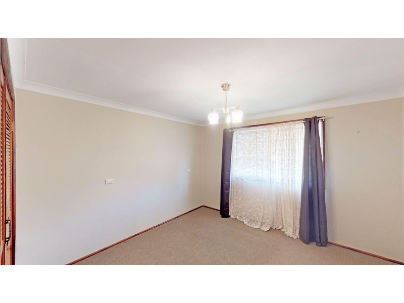 29 Hammond Street, Junee NSW 2663