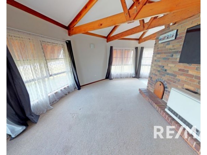 36 Broadway, Junee NSW 2663