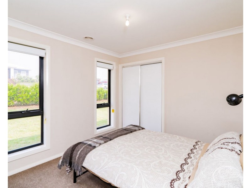 41 John Potts Dr, Junee NSW 2663