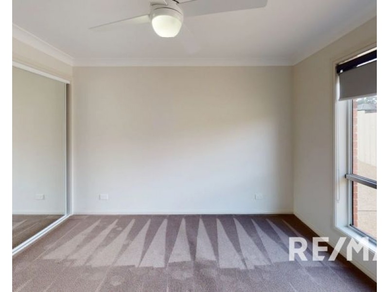 1/18 Marquis Street, Junee NSW 2663