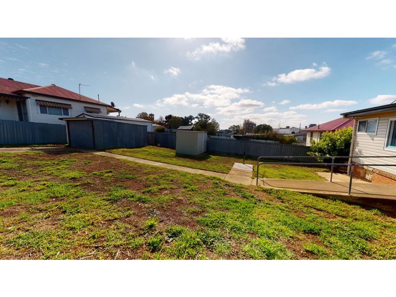 29 French Street, Junee NSW 2663