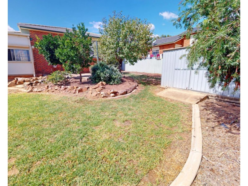 11 Hunter St, Junee NSW 2663