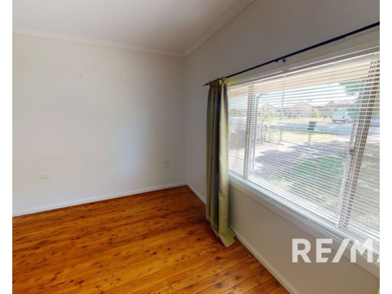 24 Methul Street, Coolamon NSW 2701