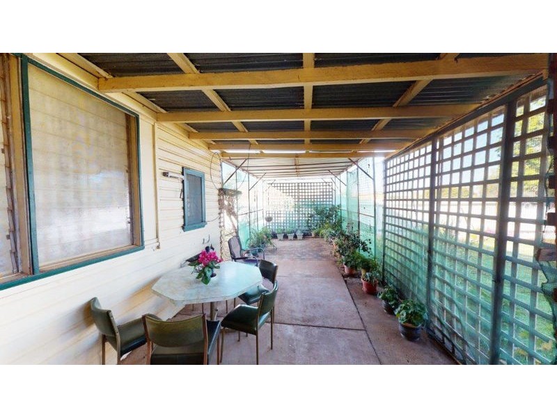 33 Stinson Street, Coolamon NSW 2701