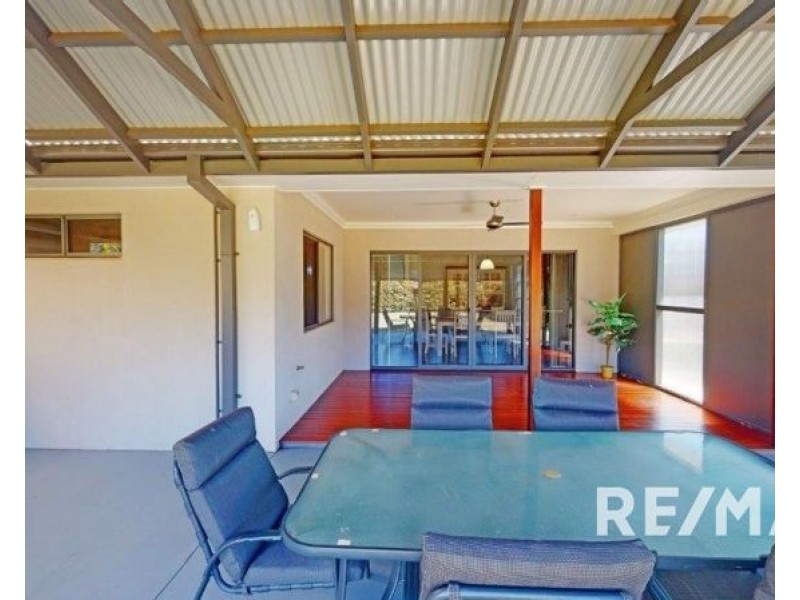 43 Loughan Rd, Junee NSW 2663