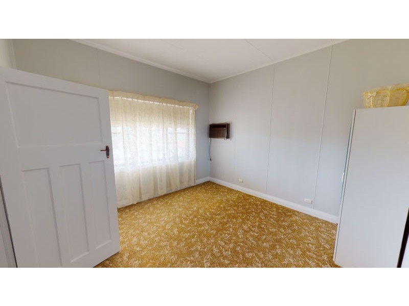 77 George Street, Junee NSW 2663