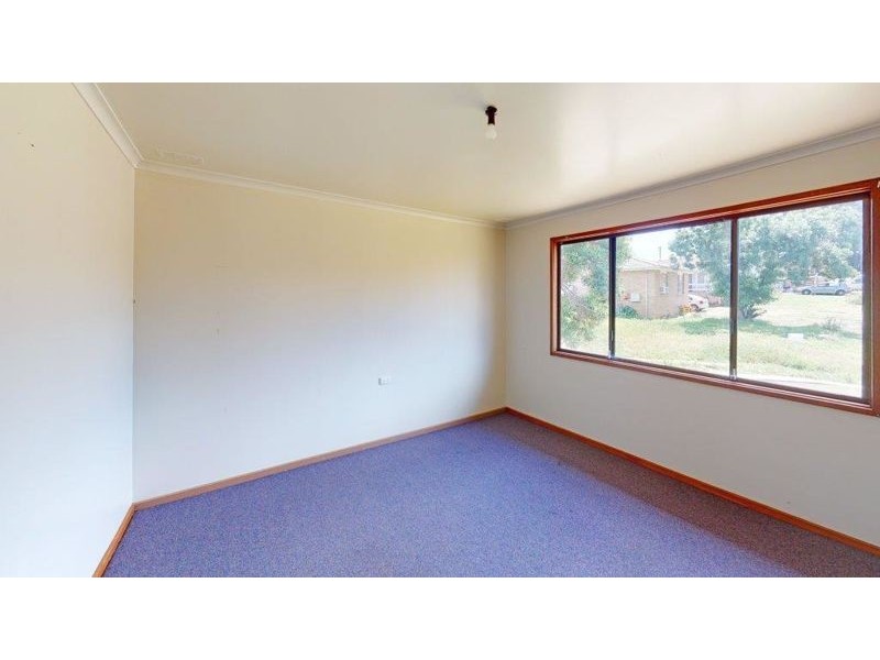 6 Clarence Street, Junee NSW 2663