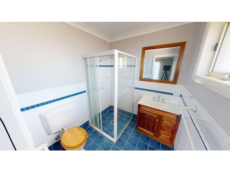 5 Pike Place, Junee NSW 2663