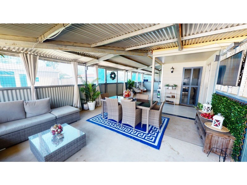 60 Regent Street, Junee NSW 2663