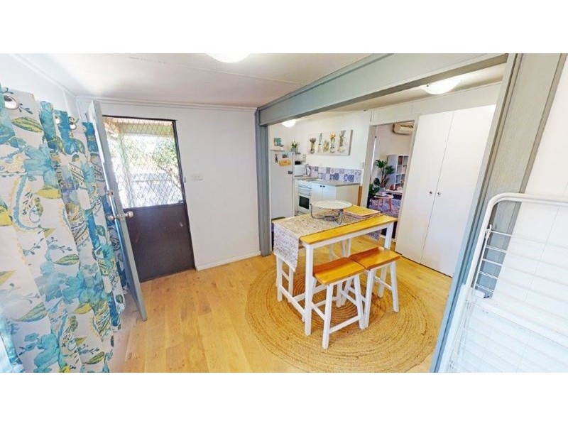 17 to 21 Hart St, Junee NSW 2663