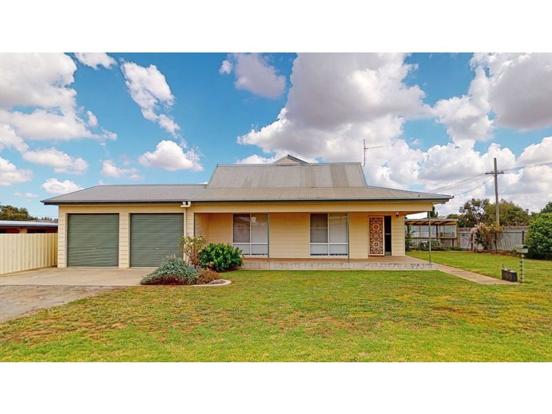 1 Hay Street, Junee NSW 2663