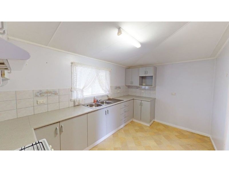 1 Hay Street, Junee NSW 2663