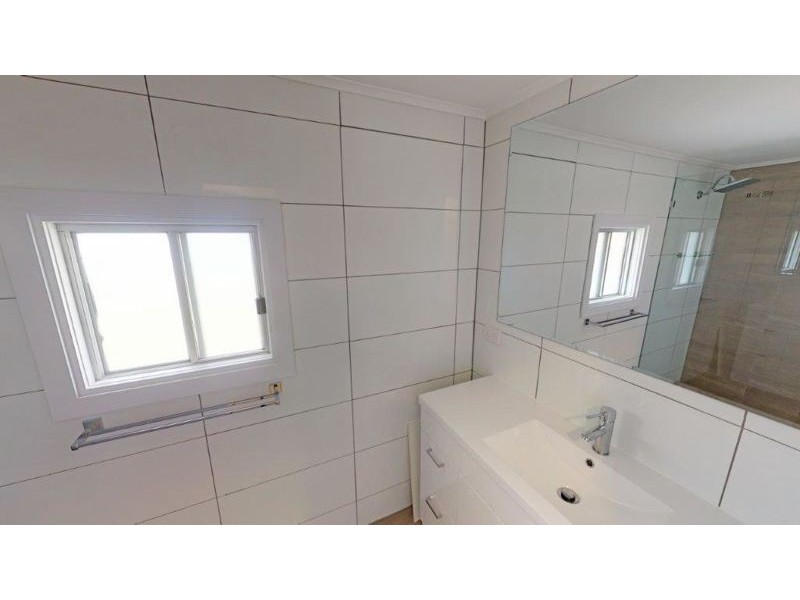 1 Hay Street, Junee NSW 2663