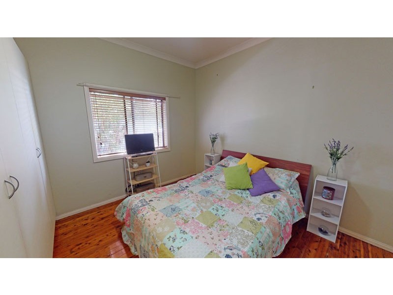 12 Florence Street, Junee NSW 2663