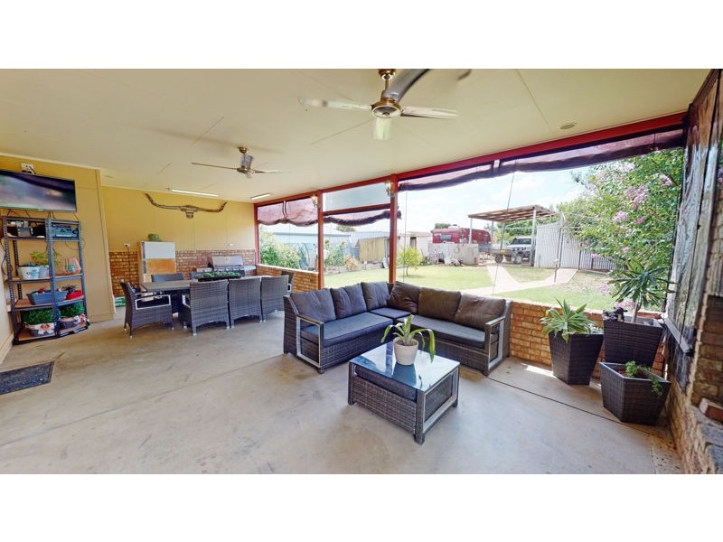 12 Florence Street, Junee NSW 2663