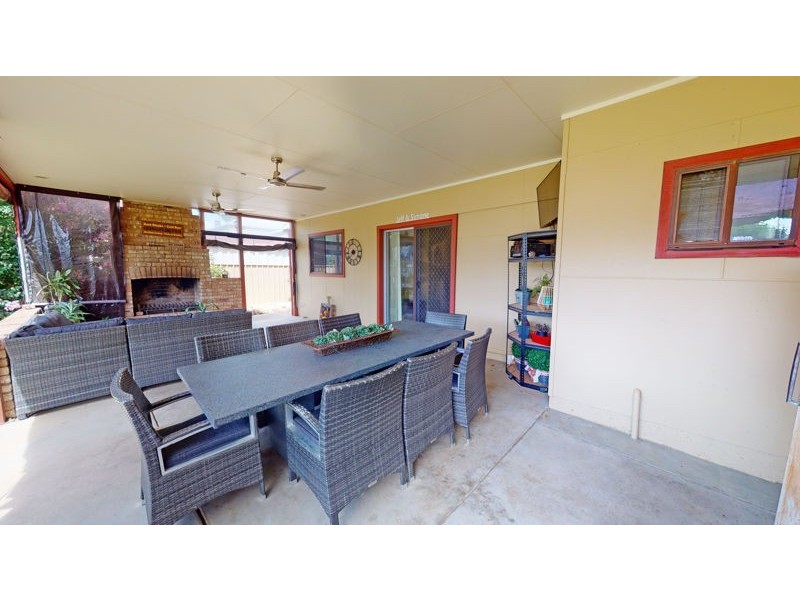 12 Florence Street, Junee NSW 2663