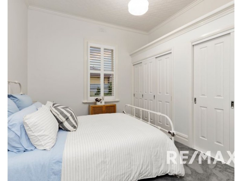 45 Railway Parade, Junee NSW 2663