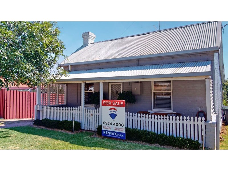 5 Goulburn Street, Junee NSW 2663